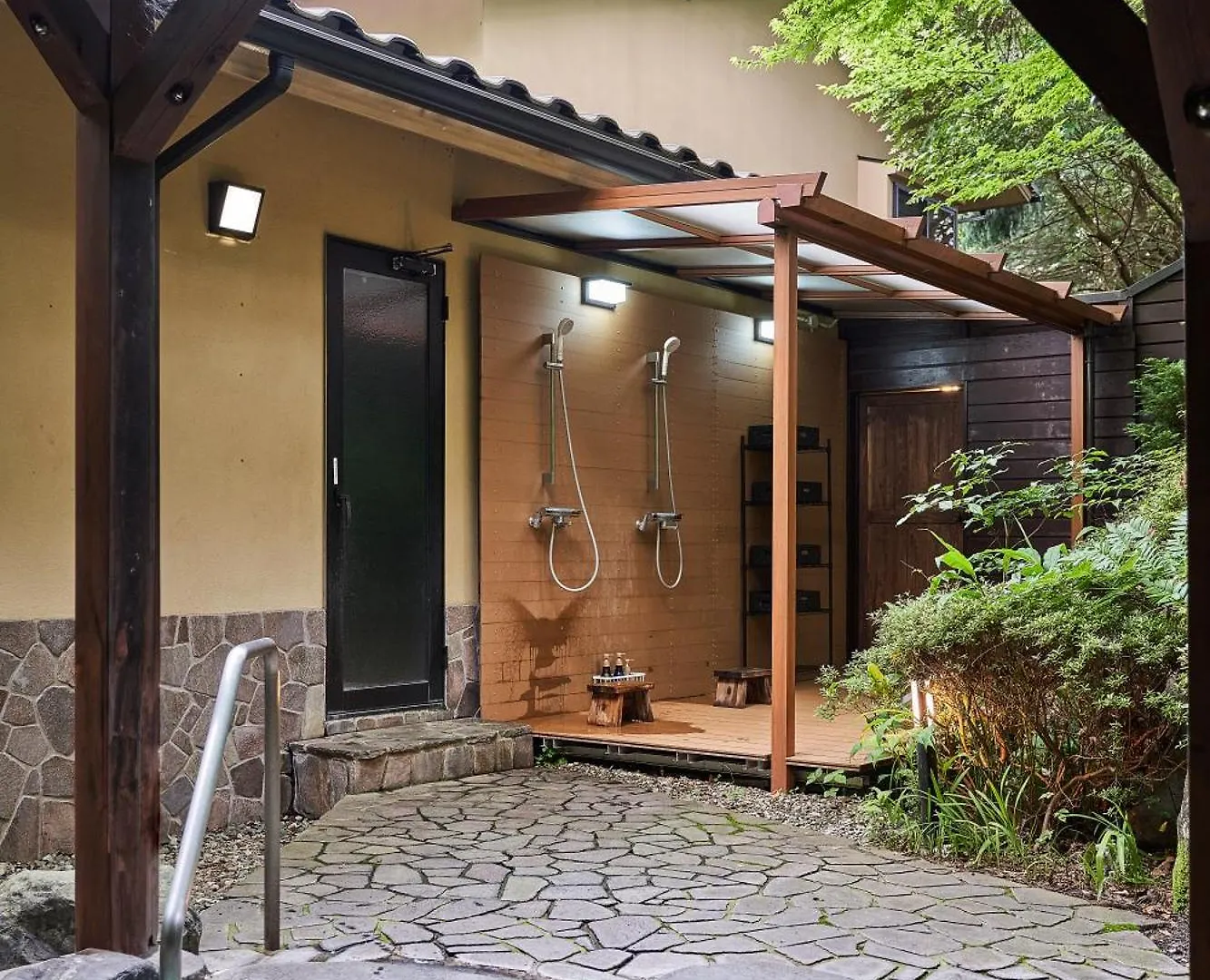 Ajisai Onsen Ryokan - Award Winning Private Open Air Onsen Hakone 4*,