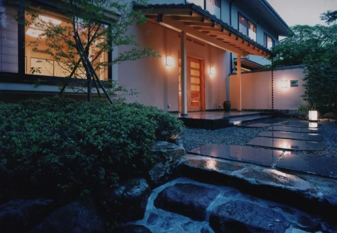 ****  Ajisai Onsen Ryokan - Award Winning Private Open Air Onsen Hakone Japonsko
